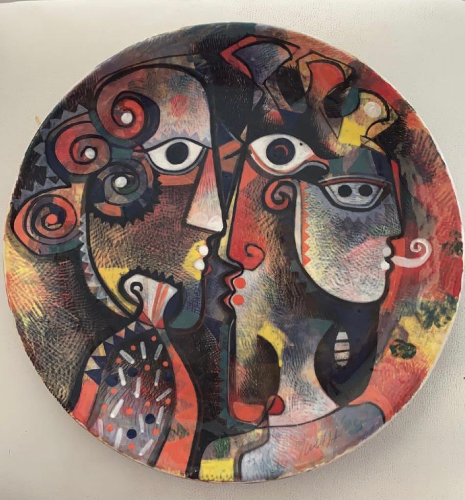 Plato Decorativo Sin Titulo by Orestes Gaulhiac