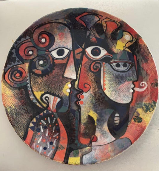Plato Decorativo Sin Titulo by Orestes Gaulhiac